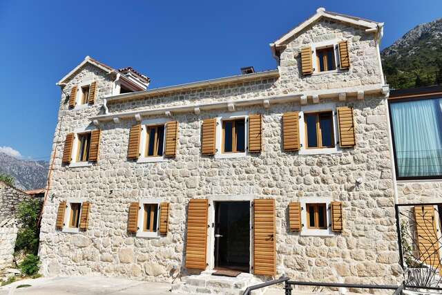 Отель Monte Bay Retreat Пераст-33