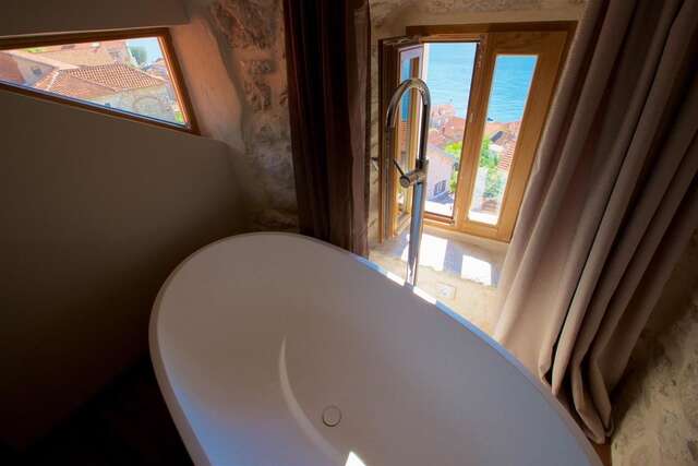 Отель Monte Bay Retreat Пераст-10
